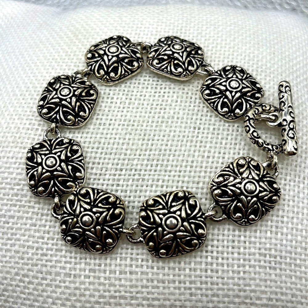 Premier Design Bailey Silver Tone Toggle Clasp Statement Bracelet Scroll Design